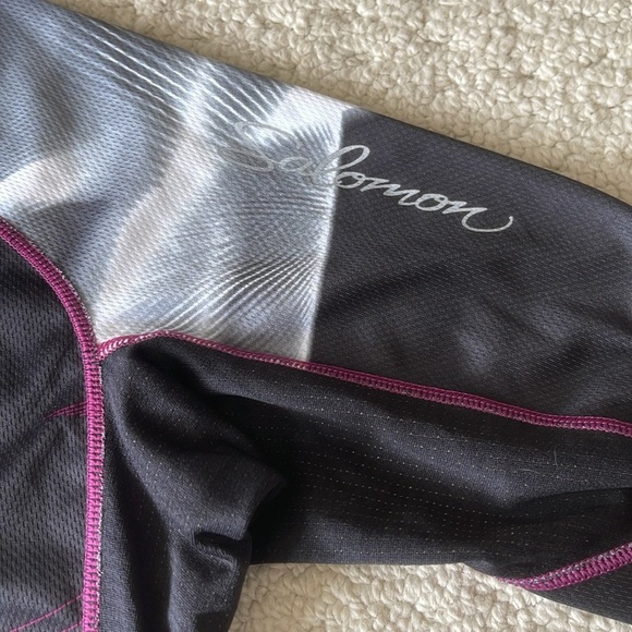 Salomon Women’s ActiLite X-Static Long Sleeve Performance Top Size Medium - Picture 4 of 13